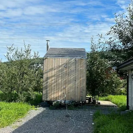 Little House In Semesterbostad